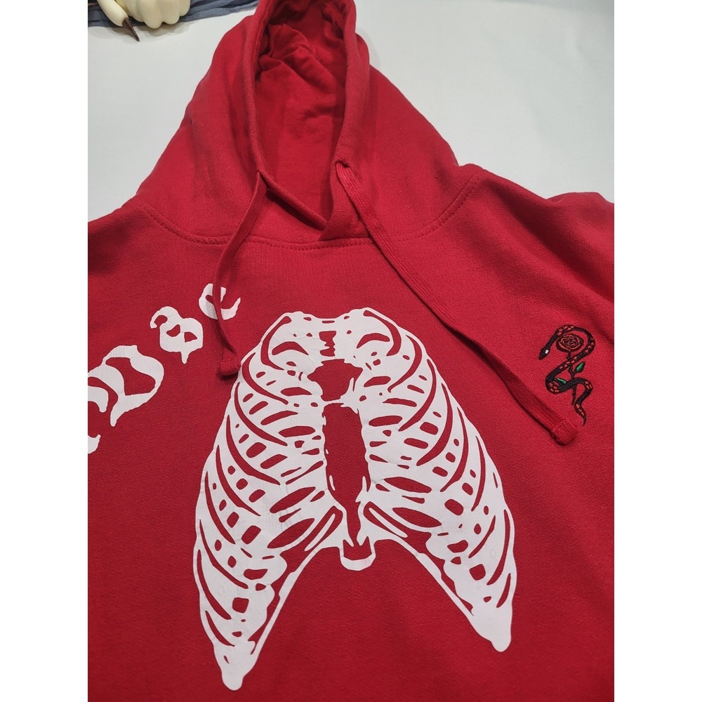 Zuni Super Soft Red Skeleton Large Hoodie Embroidered Rose And Snake Metal